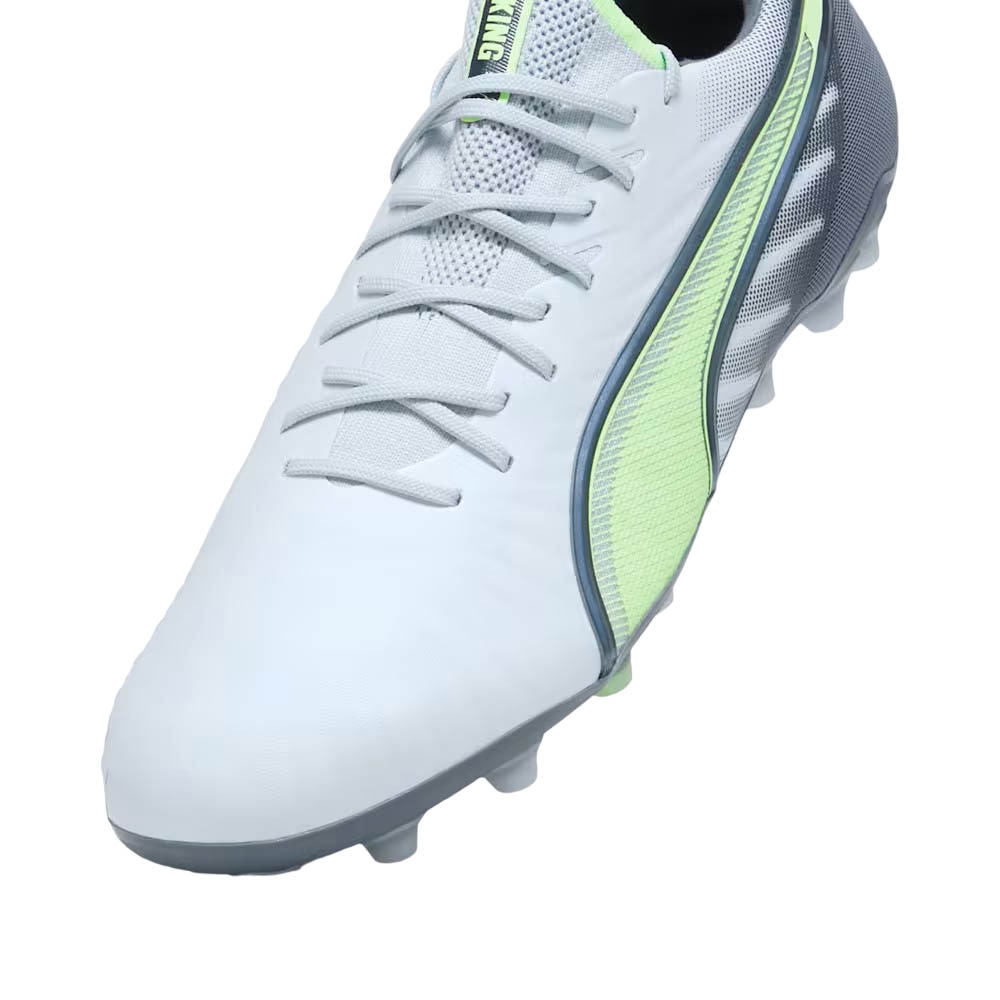 Puma King Ultimate MG Fotballsko The Lights Out 