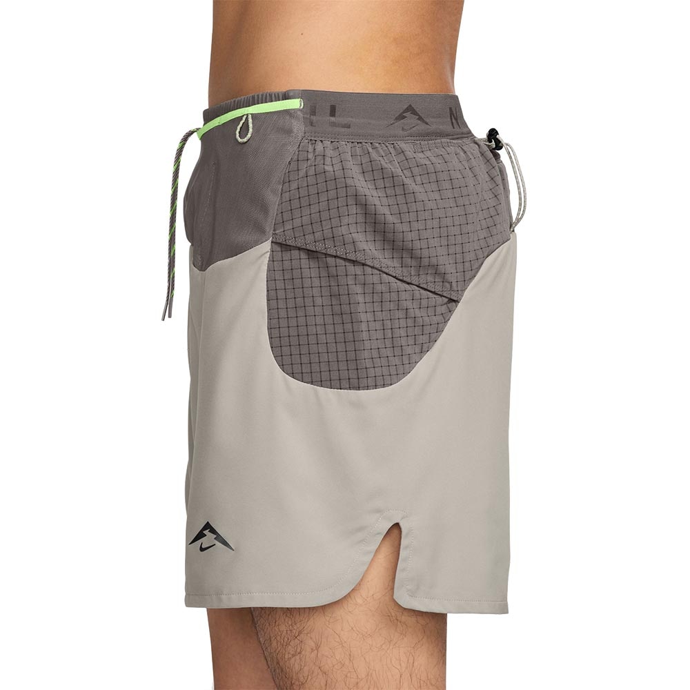 Nike Dri-Fit ADV Trail Second Sunrise Løpeshorts Herre Grå/Beige