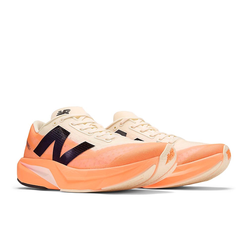 New Balance FuelCell Rebel v4 Joggesko Herre Oransje/Beige