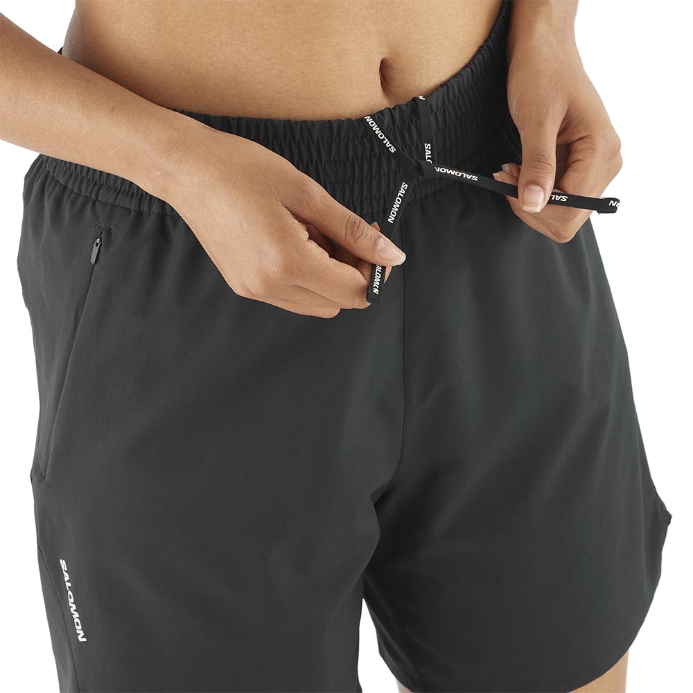 Salomon ShakeOut Core 6'' Løpeshorts Dame Sort