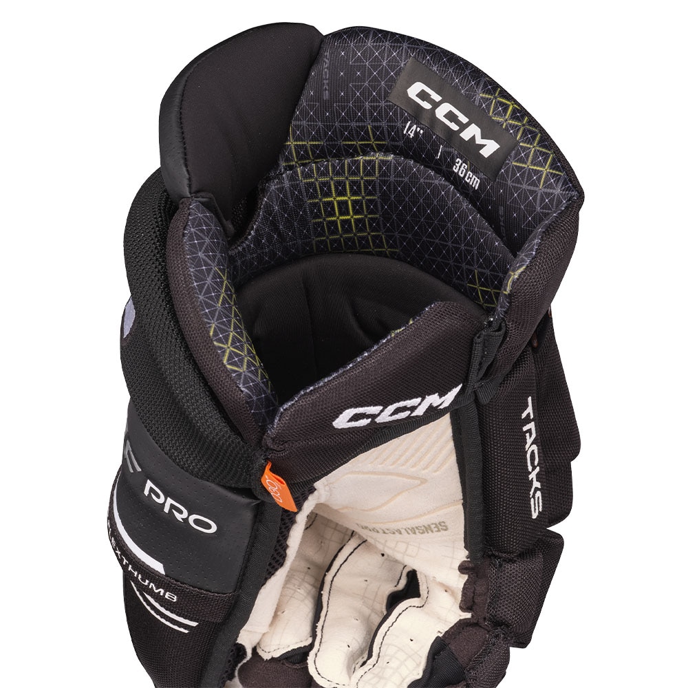 Ccm Tacks XF PRO Junior Hockeyhanske Svart/Hvit