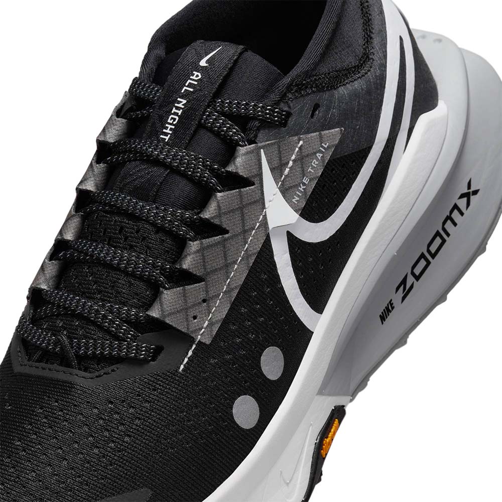 Nike Zegama Trail 2 Joggesko Dame Sort/Hvit